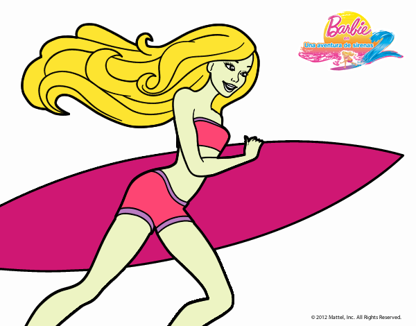 Barbie corre al agua