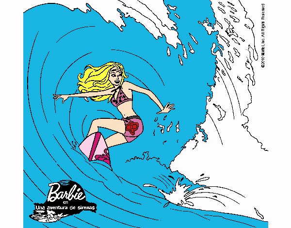 Barbie practicando surf