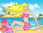 Barbie surfeando