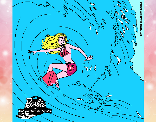 Barbie practicando surf