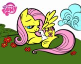 Fluttershy con un conejito