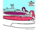 Barbie y sus amigas en el jacuzzi