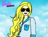 Barbie con gafas de sol