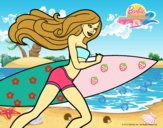 Barbie corre al agua