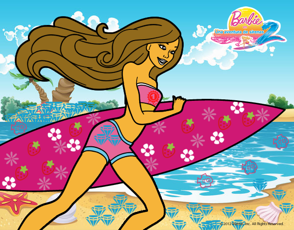 Barbie corre al agua