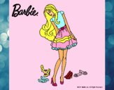 Barbie y su colección de zapatos