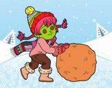 Niña con gran bola de nieve