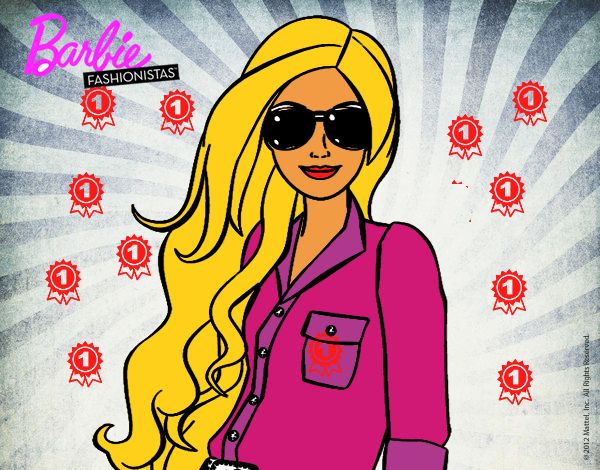 Barbie con gafas de sol