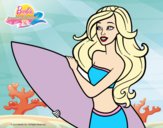 Barbie va a surfear