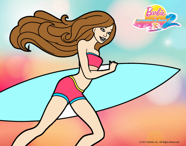 Barbie corre al agua