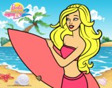 Barbie va a surfear