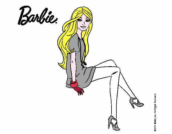 Barbie sentada