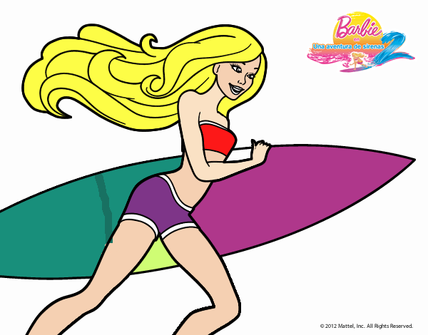 Barbie corre al agua