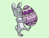 Conejito con huevo de Pascua enorme