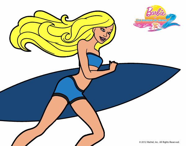 Barbie corre al agua