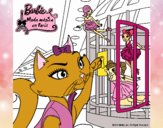 La gata de Barbie descubre a las hadas