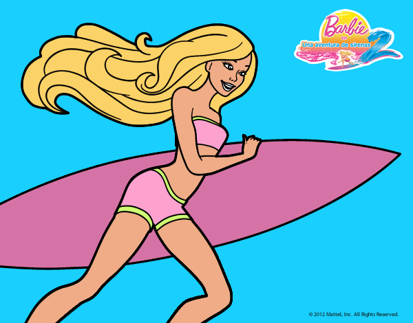 Barbie corre al agua