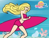 Barbie corre al agua