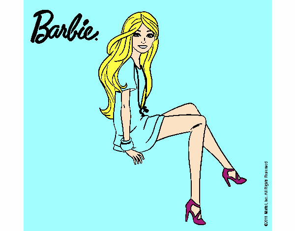 Barbie sentada