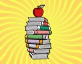 Libros y manzana