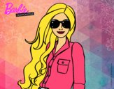 Barbie con gafas de sol