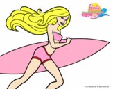 Barbie corre al agua