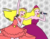 Barbie y la princesa cantando