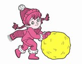 Niña con gran bola de nieve