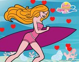 Barbie corre al agua