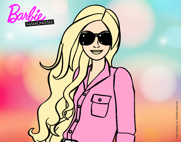 Barbie con gafas de sol