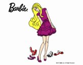 Barbie y su colección de zapatos