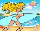 Barbie corre al agua