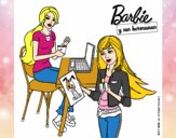 Barbie y su hermana merendando