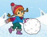 Niña con gran bola de nieve