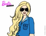 Barbie con gafas de sol