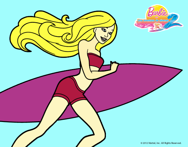 Barbie corre al agua