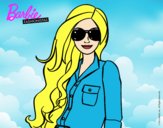 Barbie con gafas de sol