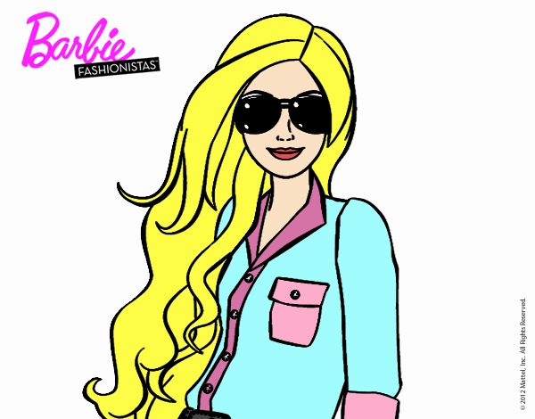 Barbie con gafas de sol