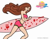 Barbie corre al agua