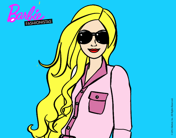 Barbie con gafas de sol