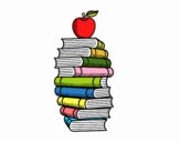 Libros y manzana