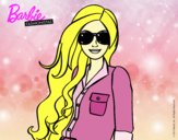 Barbie con gafas de sol