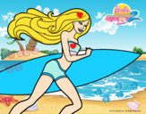 Barbie corre al agua