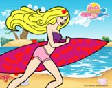 Barbie corre al agua