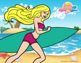 Barbie corre al agua