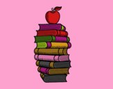 Libros y manzana