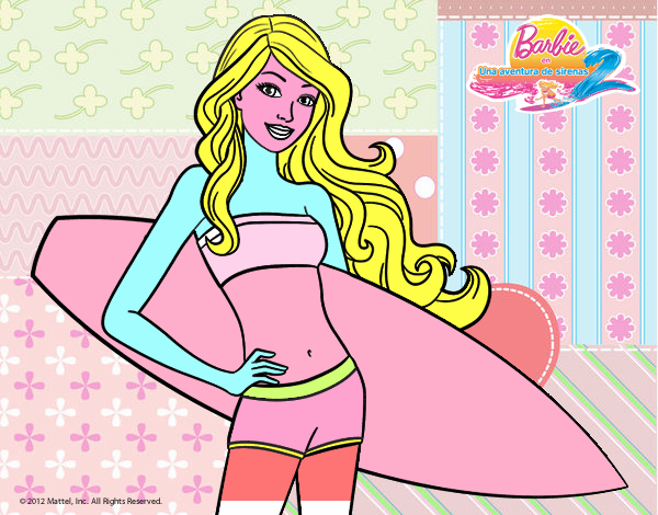 Barbie con tabla de surf