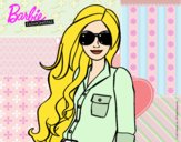 Barbie con gafas de sol