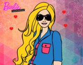 Barbie con gafas de sol