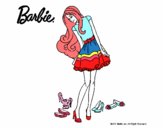 Barbie y su colección de zapatos